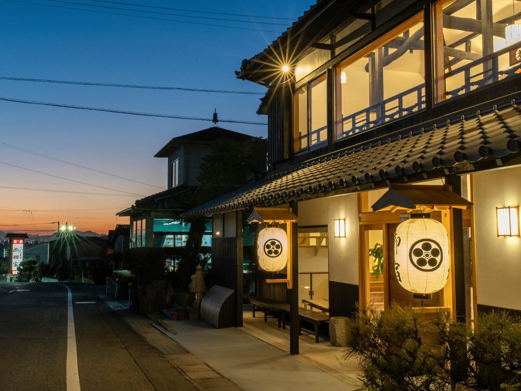 Takayanagi Ryokan - Vacation Stay 88528V Такамацу Екстериор снимка